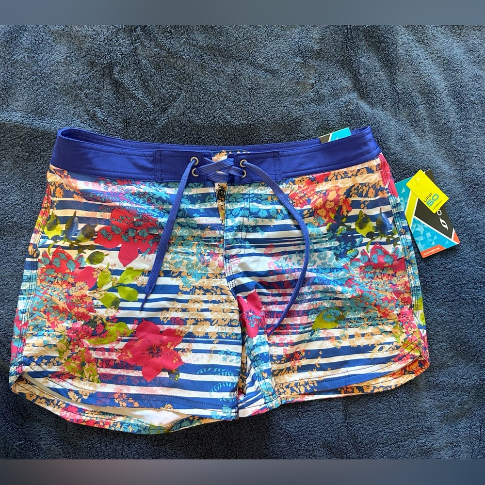 Oxide Women’s Swim Shorts NWT